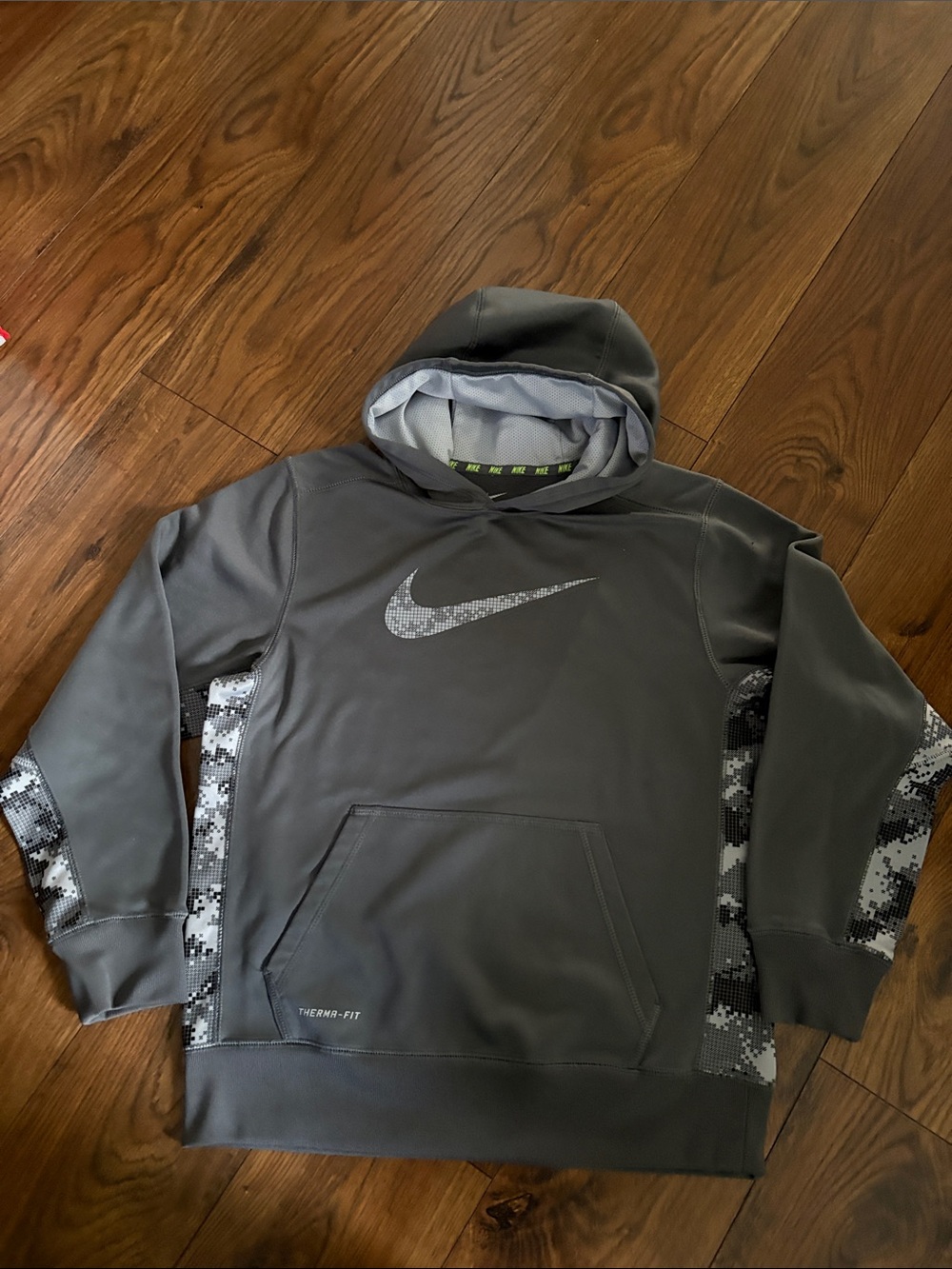 Boys Nike Gray Therma-FIT Digital Camo Pullover Hoodie